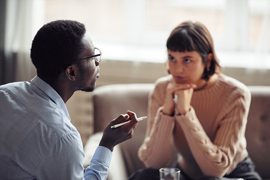 individual session helping a girl manage impulsivity to prevent addiction